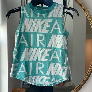 Nike tank